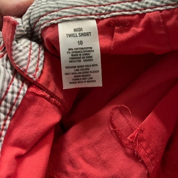 Aeropostale Midi Twill shorts Size 10 - Picture 3 of 3